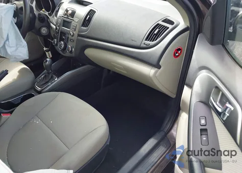 2013 Kia Forte Ex z USA, uszkodzony, nr VIN KNAFU4A26D5727719